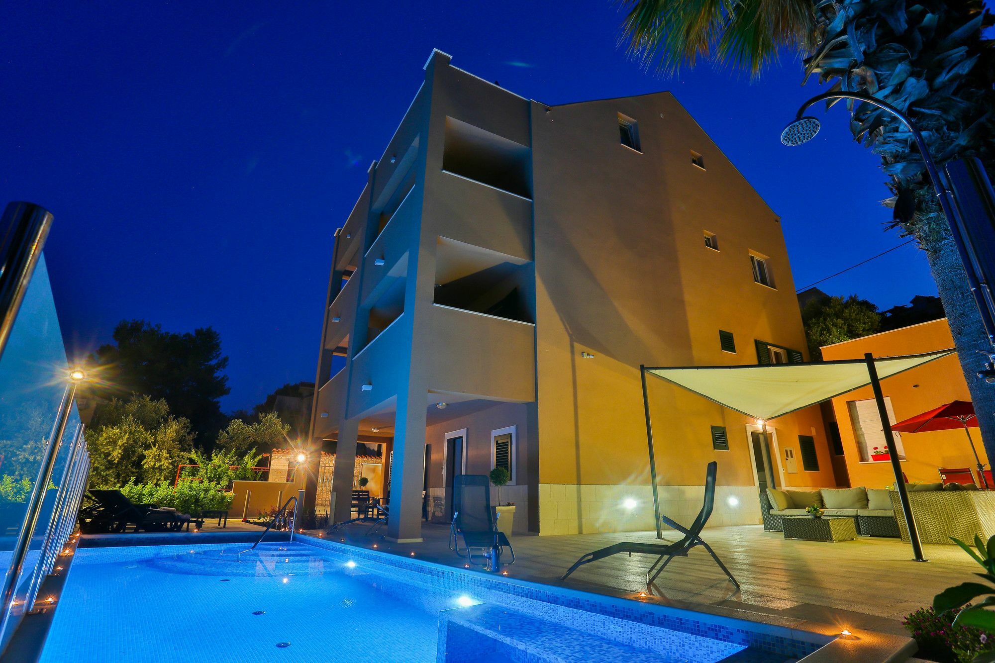 Apartments Marly Trogir Bagian luar foto